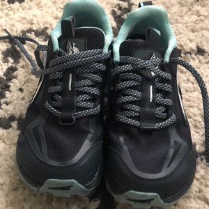 Altra Lone Peak 4.5 Women’s Size 6.5